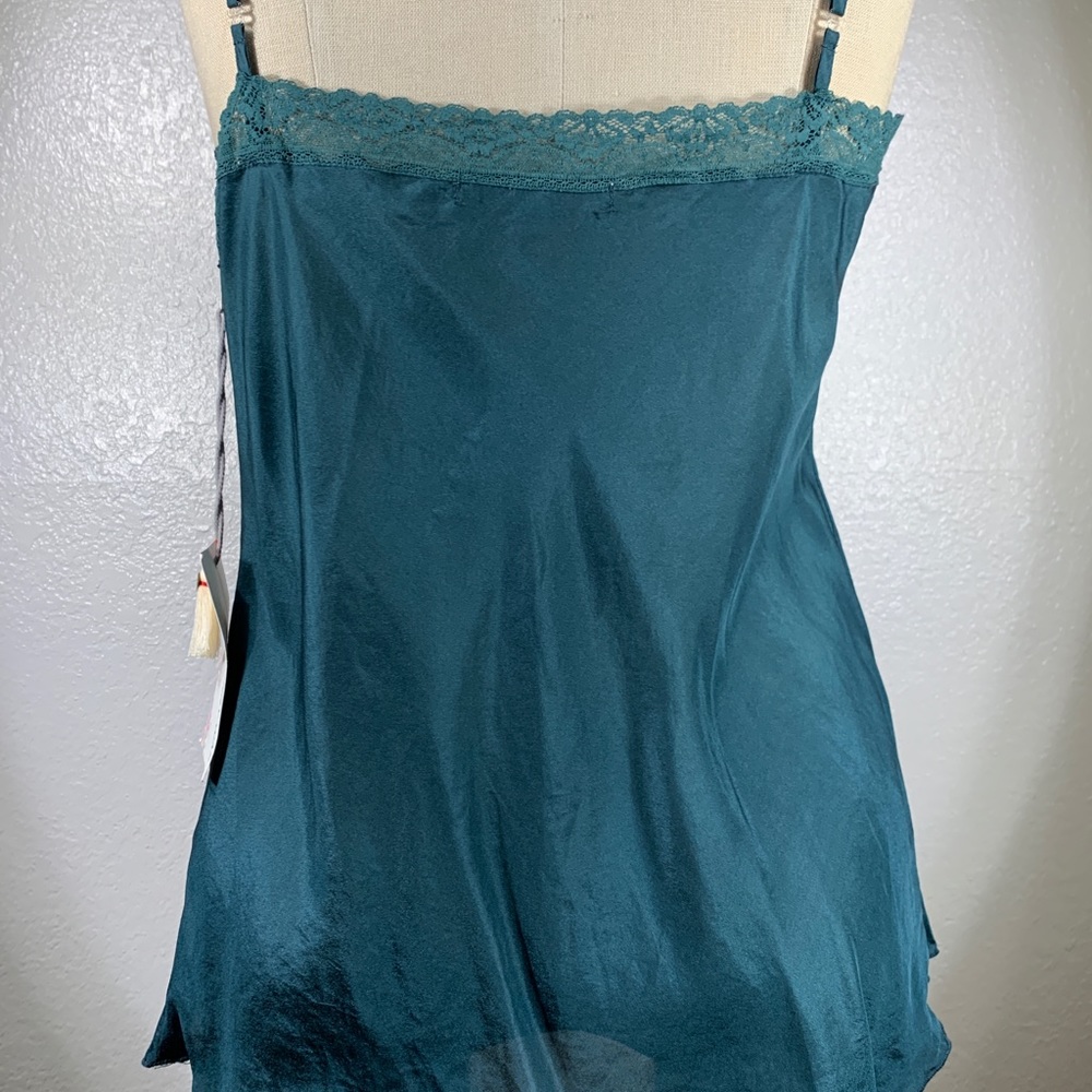 Johnny Was Love Top Silk slip Size M NWT - Picture 2 of 6